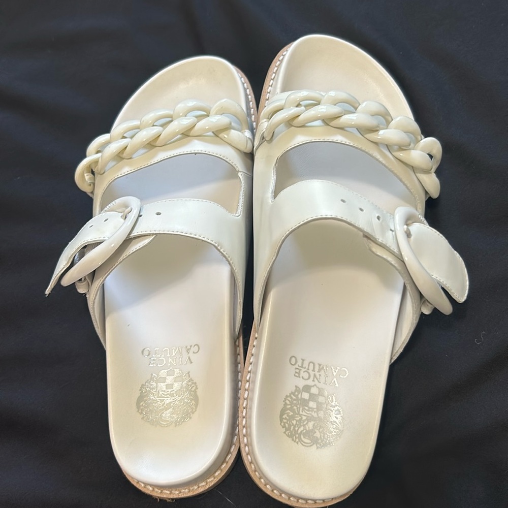 Vince Camuto White Sandals Size 11